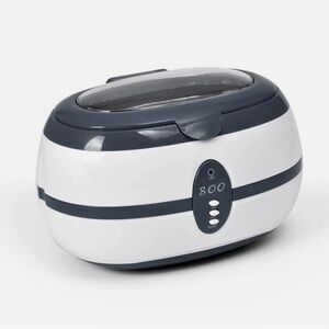 Ultrasonic Cleaner in White and Blue